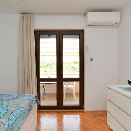 Aleksandra 43 Apartamento