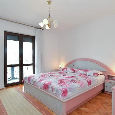 Apartman Aleksandra 43 Póla