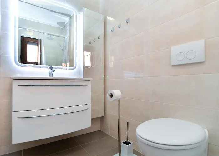 Aleksandra 43 * Pola