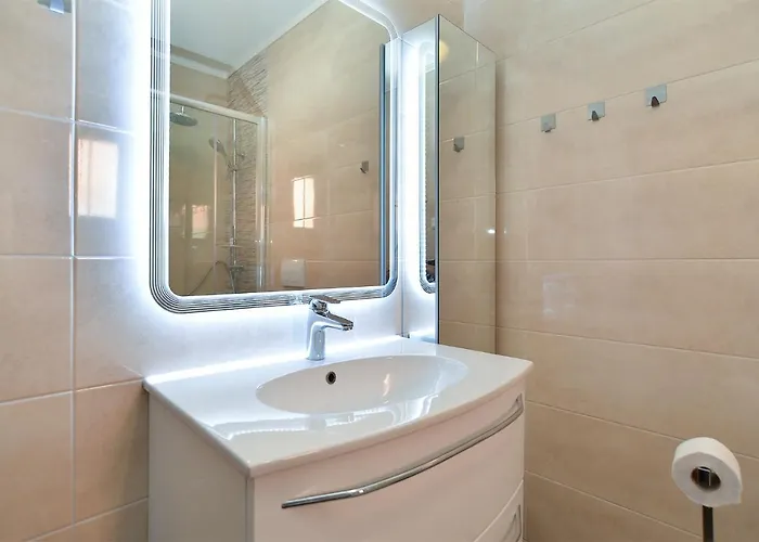 Aleksandra 43 Appartement