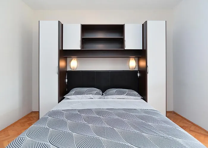 Aleksandra 43 Appartement