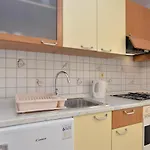 Апартаменти Aleksandra 43 Пула